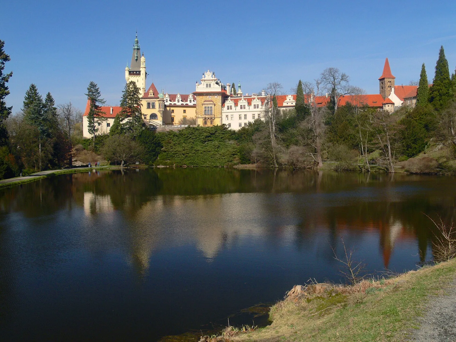 zámek Průhonice